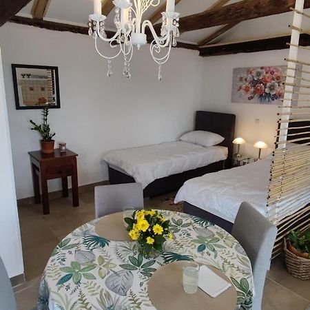 Ema 2 Apartment Матули Екстериор снимка