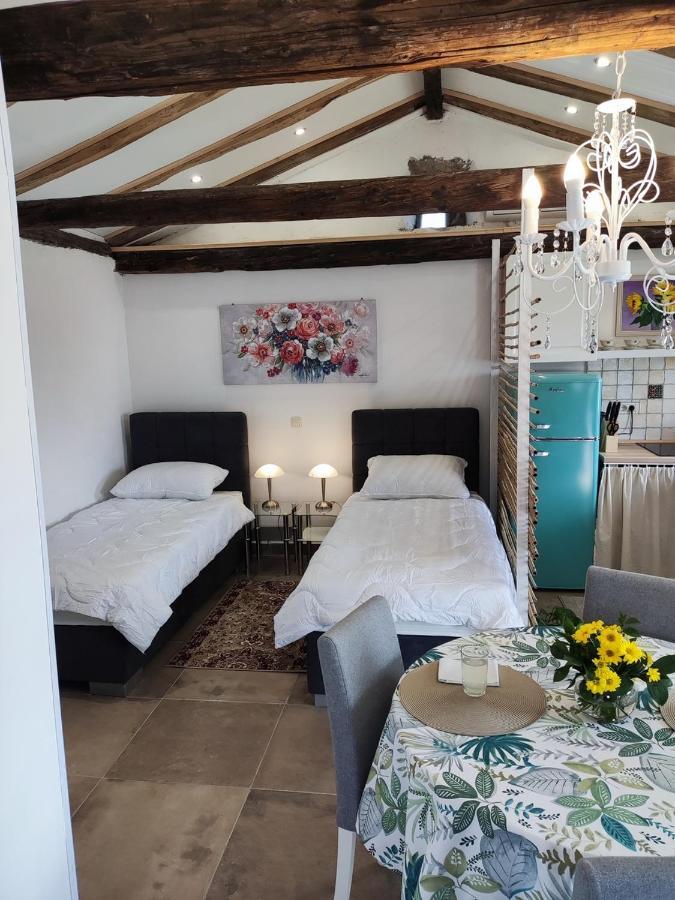 Ema 2 Apartment Матули Екстериор снимка